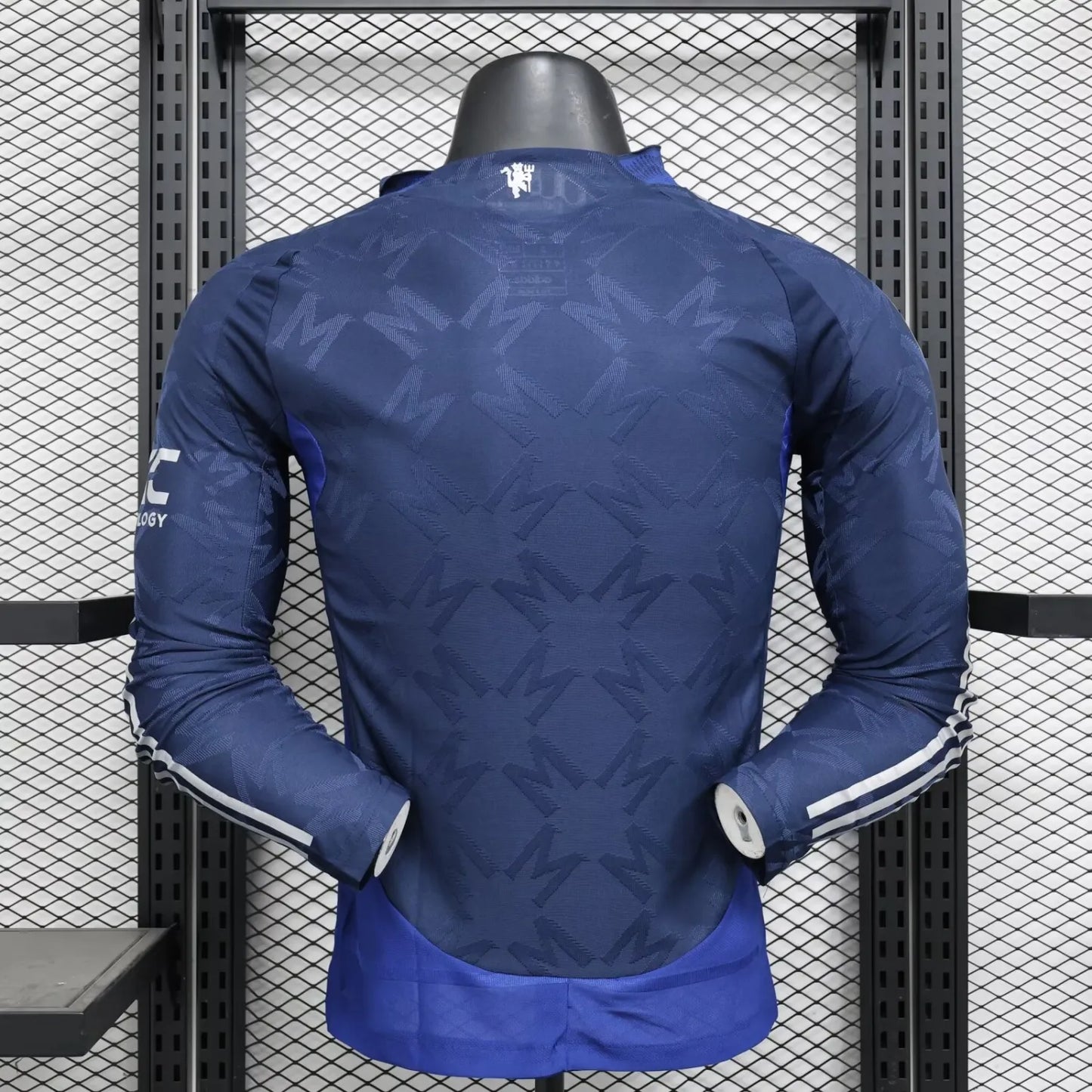 24/25 Manchester United Away Blue Long Sleeve Player 1:1 Quality Soccer Jersey