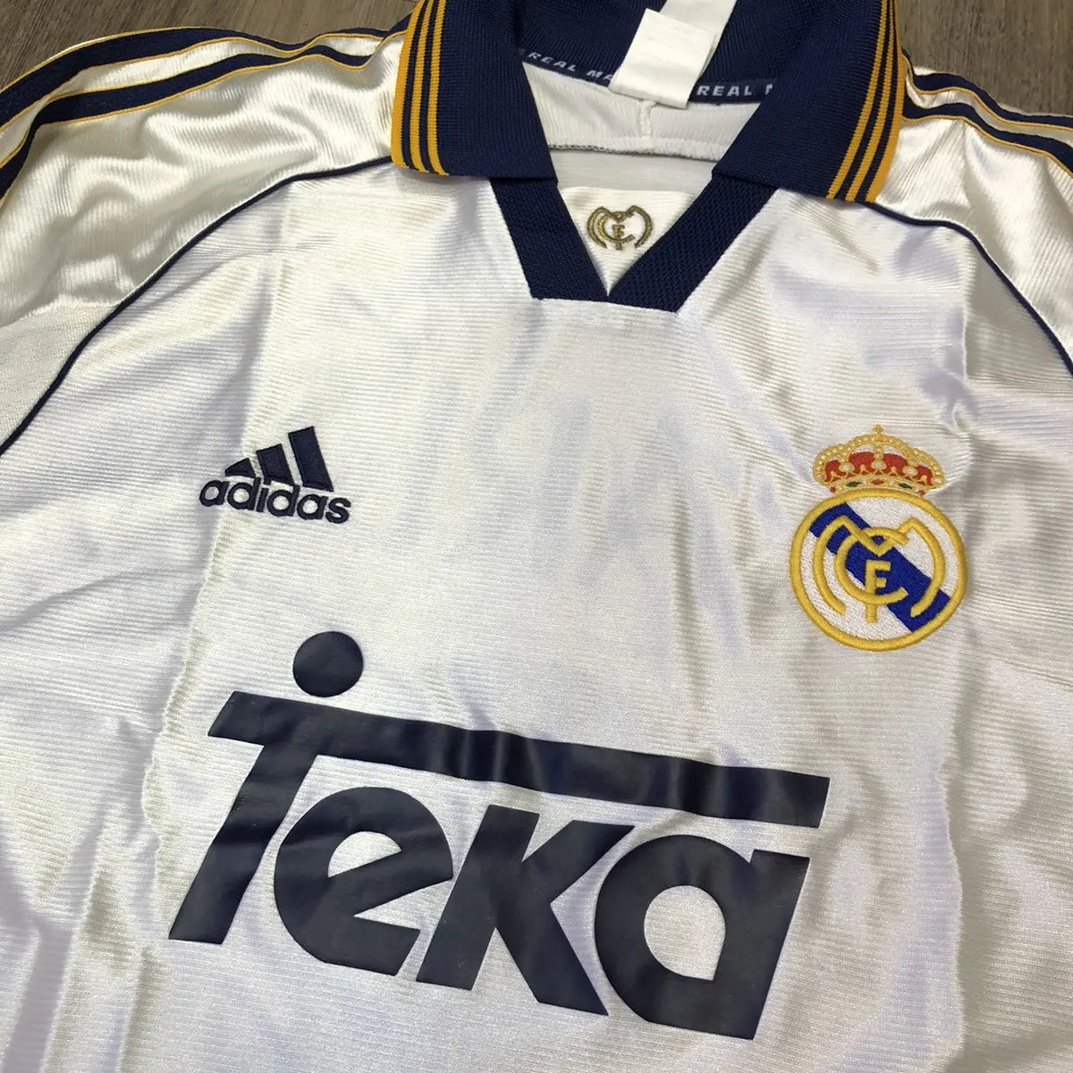1999/2000 Real Madrid Home Long Sleeve 1:1 Quality Retro Soccer Jersey