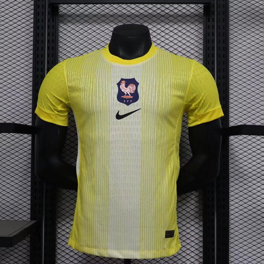 24/25 France Goalkeeper Player 1:1 Quality Soccer Jersey