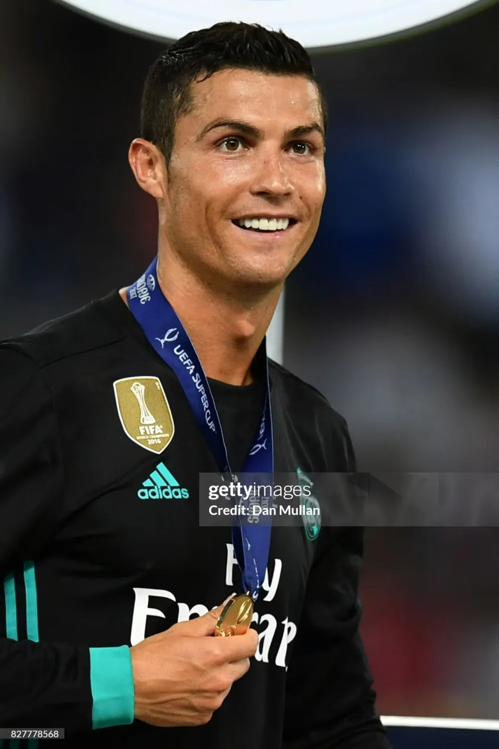 2017/2018 Real Madrid Away Long Sleeve Player 1:1 Quality Retro Soccer Jersey