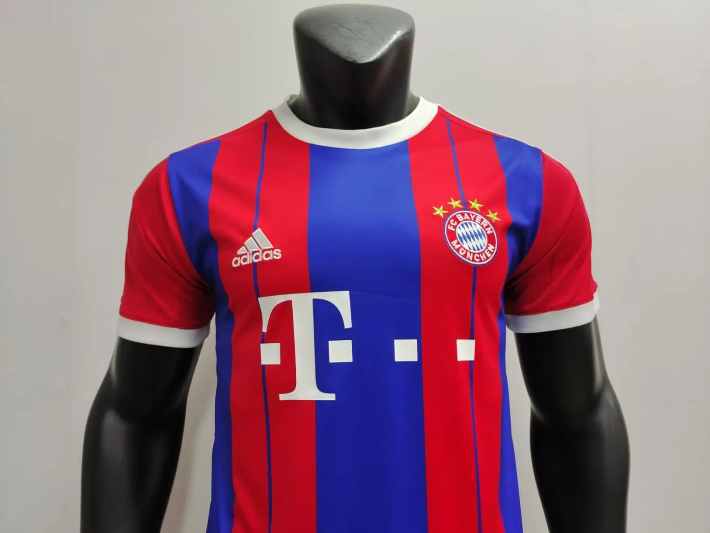 2014/2015 Bayern Home Fans Retro 1:1 Quality Soccer Jersey