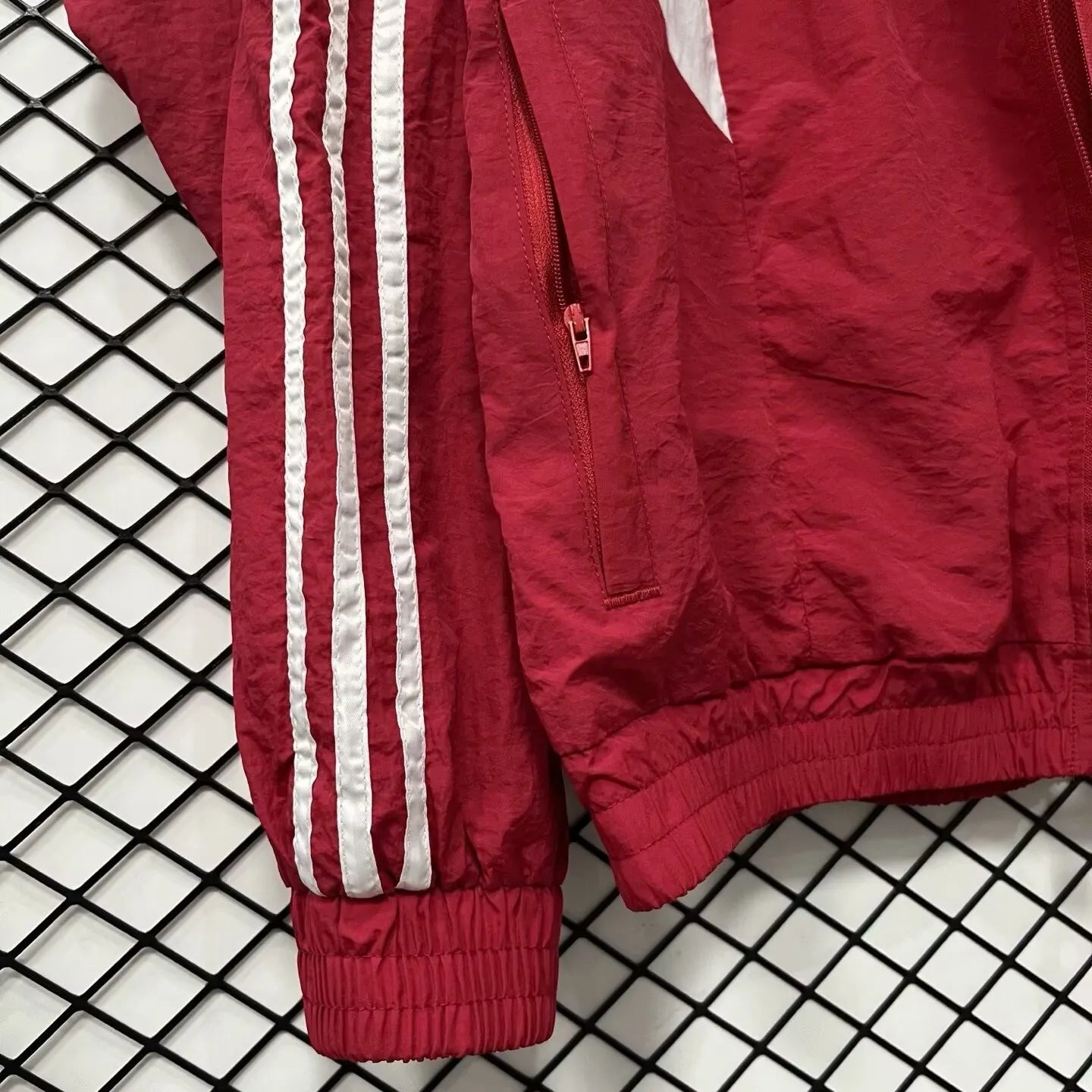25/26 Bayern Munich Retro Red Windbreaker