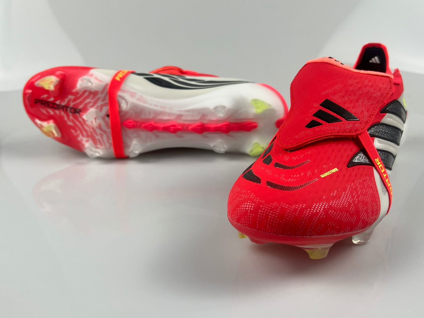 Adidas 26 Predator Elite Tongue FG