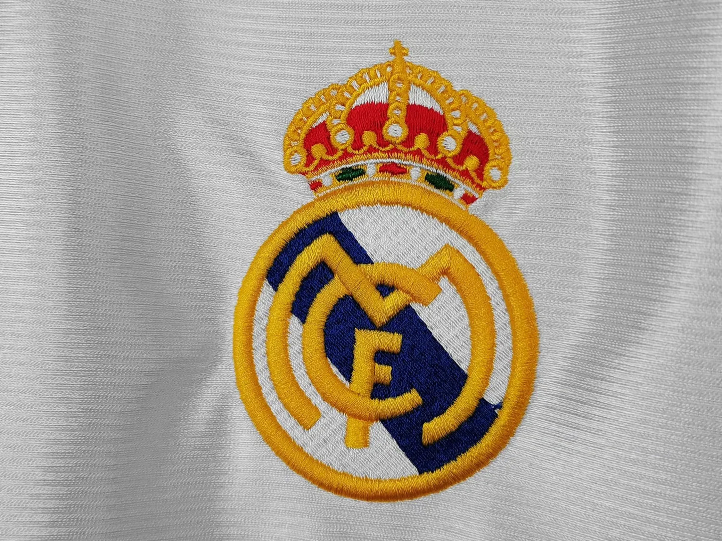 1999-2000 Real Madrid Home 1:1 Quality Retro Soccer Jersey