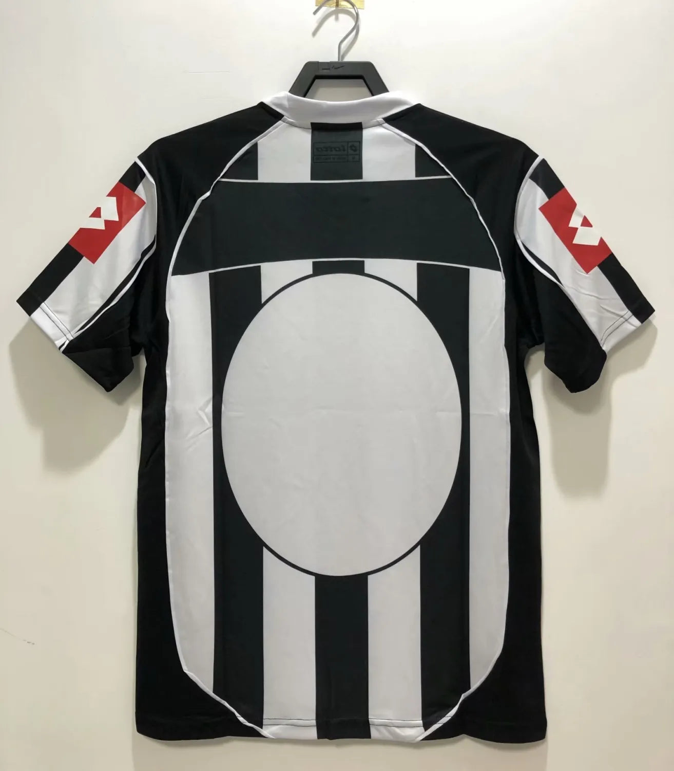 2002-2003 Juventus Home 1:1 Quality Retro Soccer Jersey