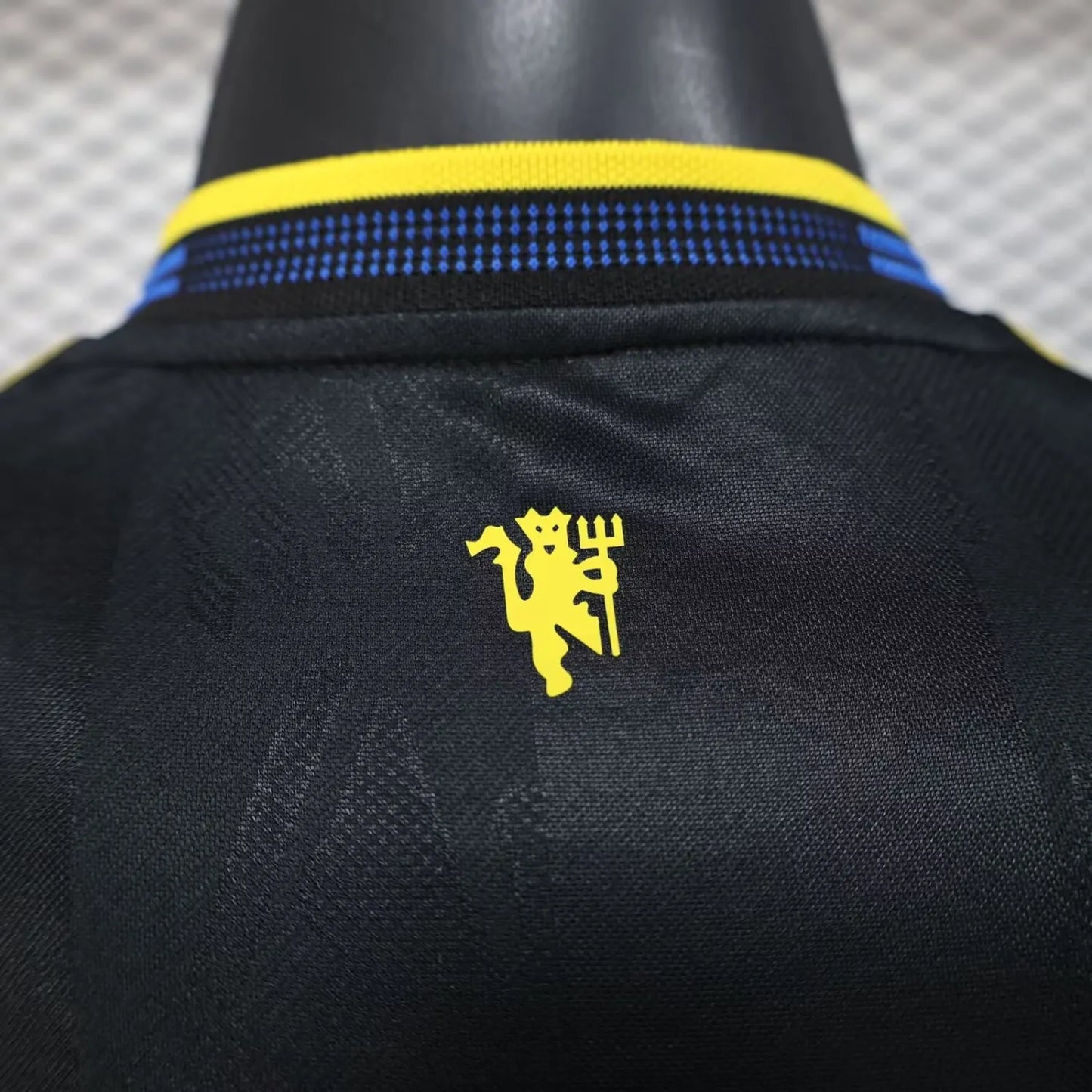 25/26 Manchester United Third Player 1:1 Quality Soccer Jersey