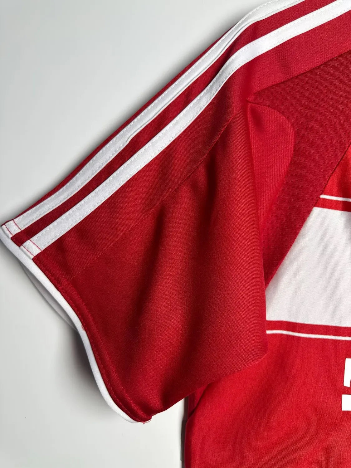 2007/2008 Bayern Munich Home Red Fans Retro 1:1 Quality Soccer Jersey