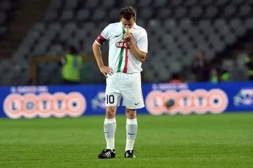 2010/2011 Juventus Away Retro Fans 1:1 Quality Soccer Jersey