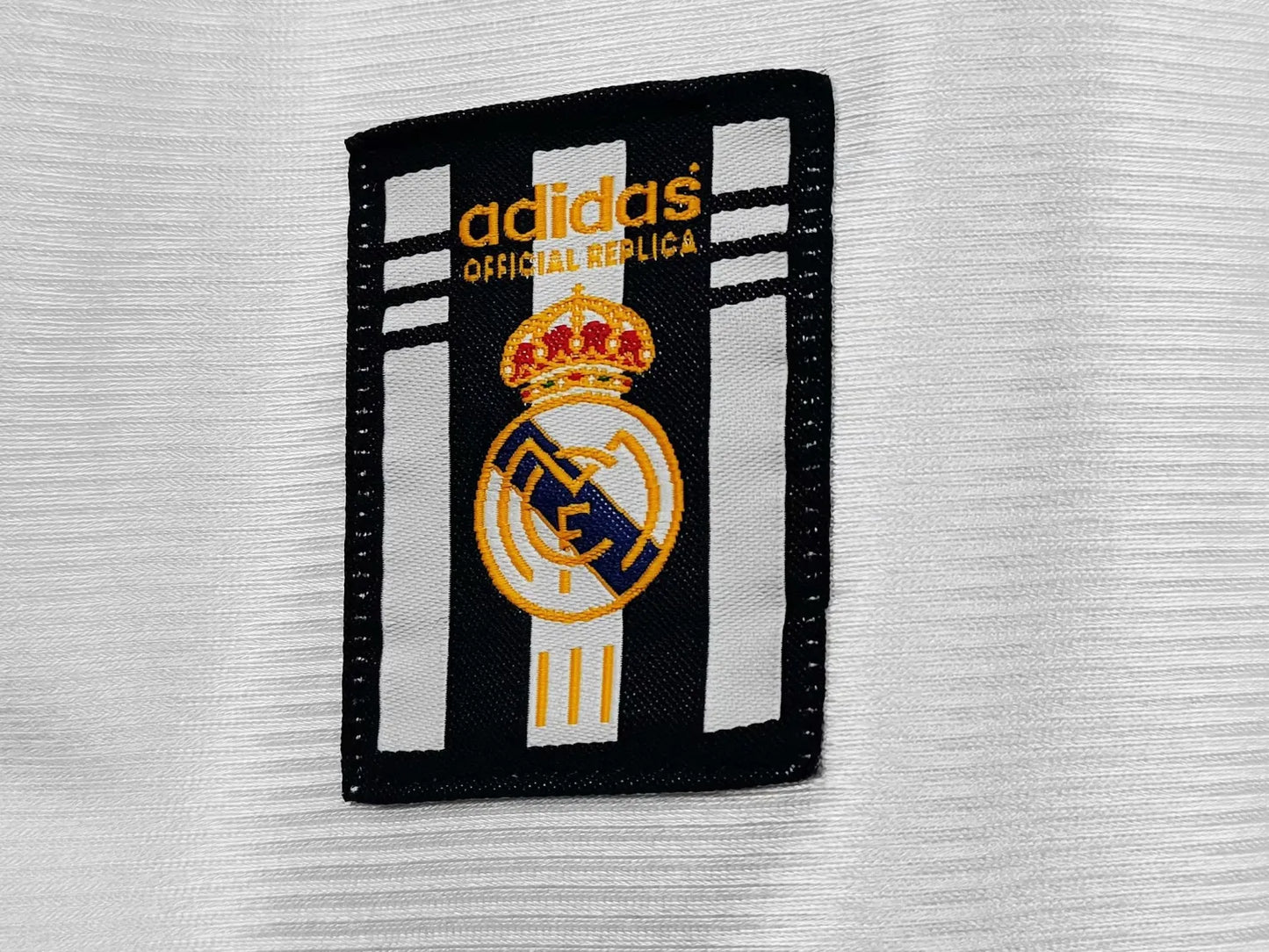 1999-2000 Real Madrid Home 1:1 Quality Retro Soccer Jersey