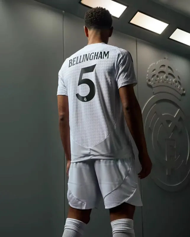 24/25 Real Madrid Home Player 1:1 Quality Soccer Jersey