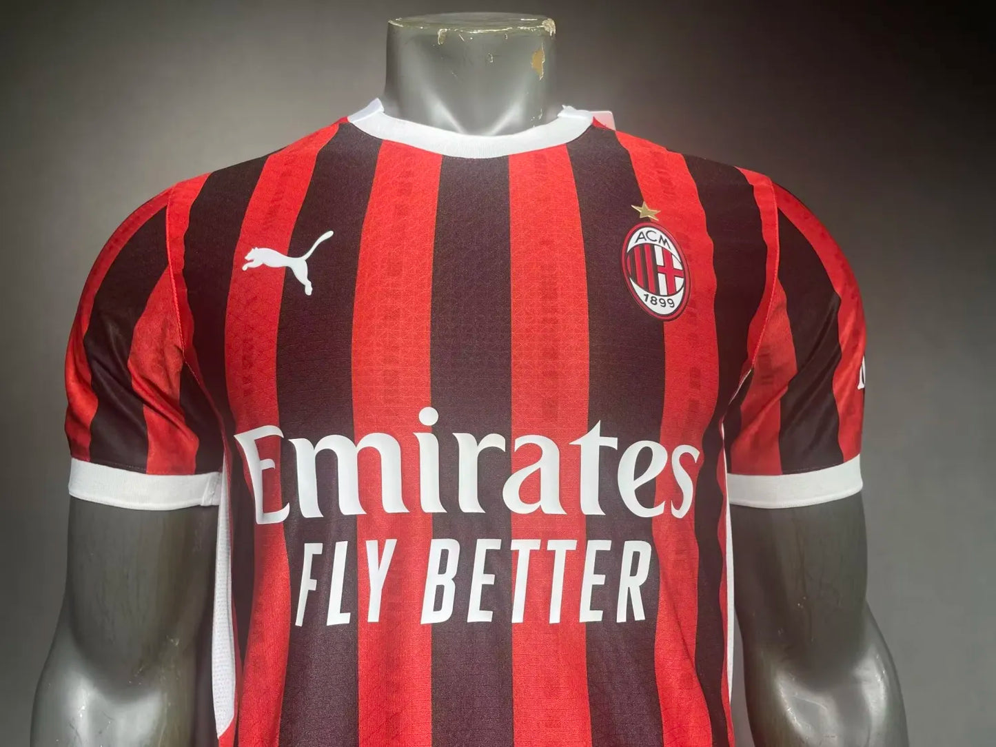 24/25 AC Milan Home Player 1:1 Quality Soccer Jersey