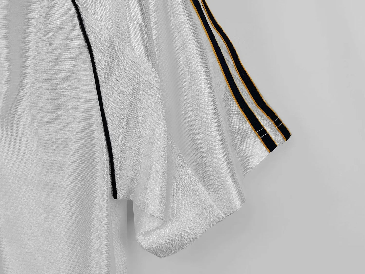 1999-2000 Real Madrid Home 1:1 Quality Retro Soccer Jersey