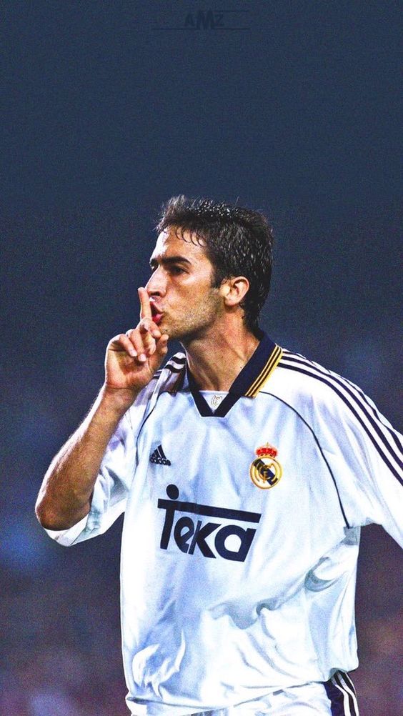 1999-2000 Real Madrid Home 1:1 Quality Retro Soccer Jersey