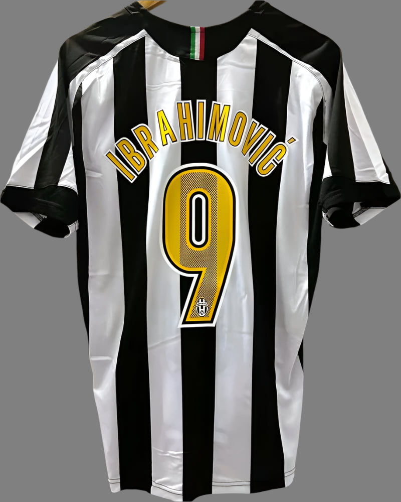 2004/2005 Juventus Home Fans Retro 1:1 Quality Soccer Jersey