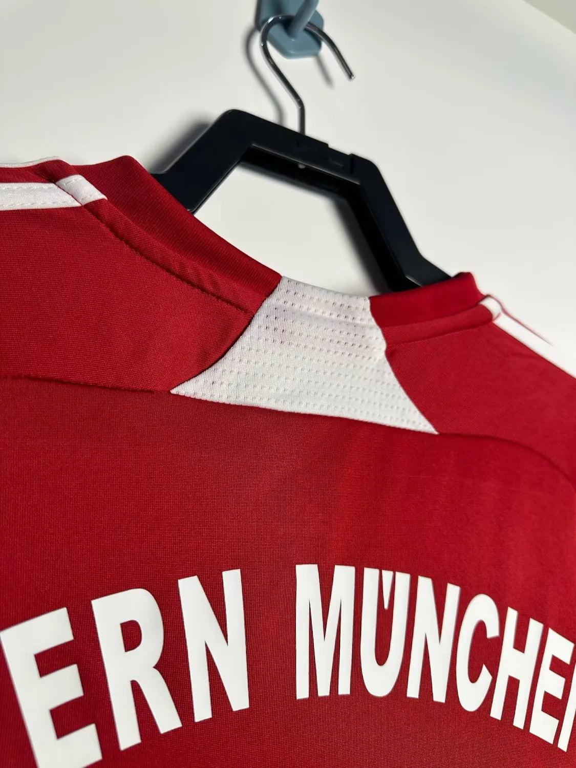 2007/2008 Bayern Munich Home Red Fans Retro 1:1 Quality Soccer Jersey
