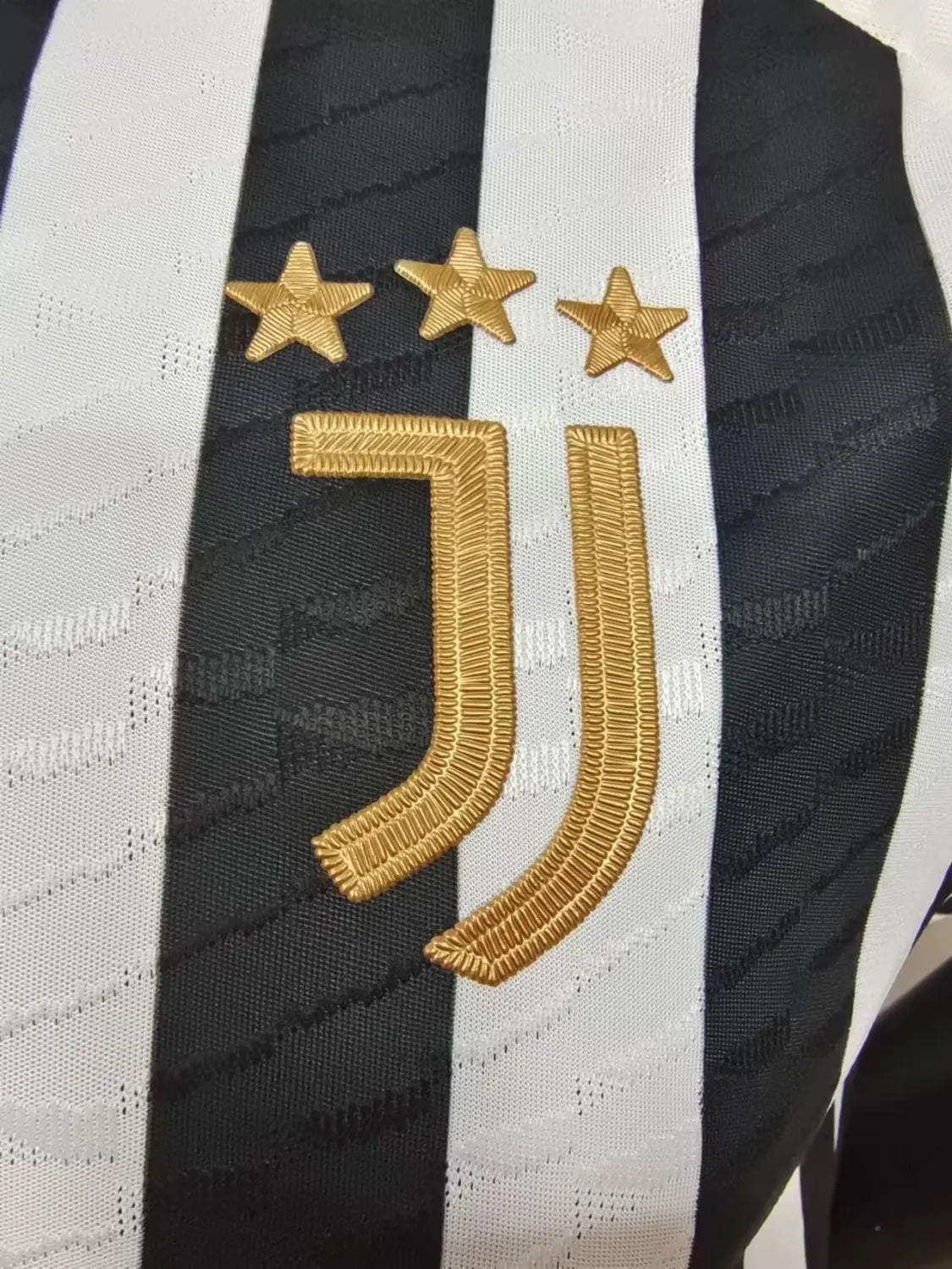 23/24 Juventus Black White Player Version 1:1 Quality Soccer Jersey