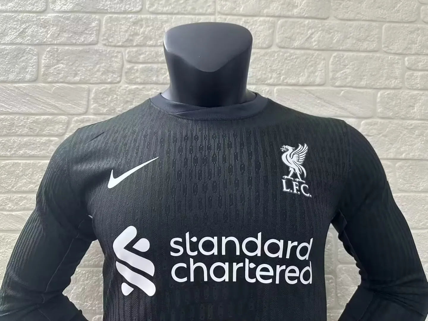 24/25 Liverpool Away Long Sleeve Player 1:1 Quality Soccer Jersey