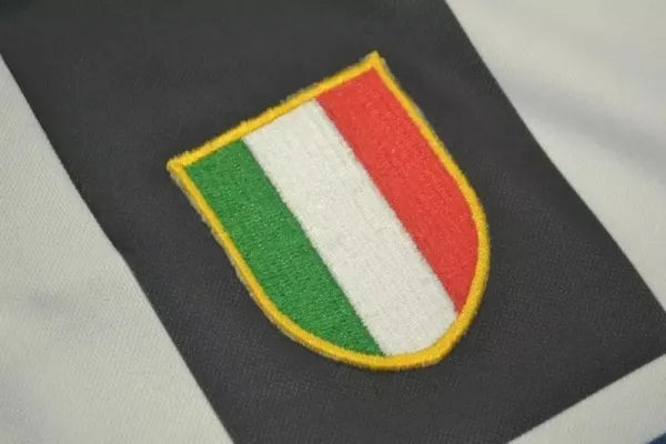 1997-1998 Retro Juventus Home Long Sleeve 1:1 Quality Soccer Jersey