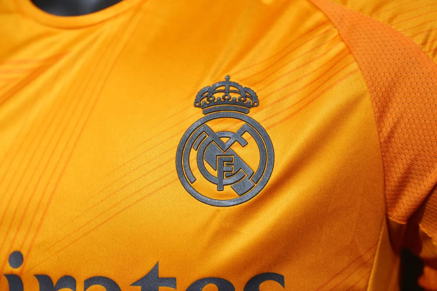 24/25 Real Madrid Away Player 1:1 Quality Soccer Jersey