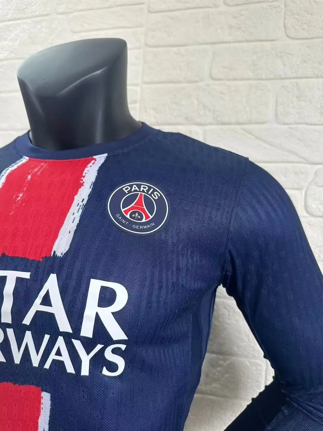 24/25 PSG Home Long Sleeve Player 1:1 Quality Soccer Jersey