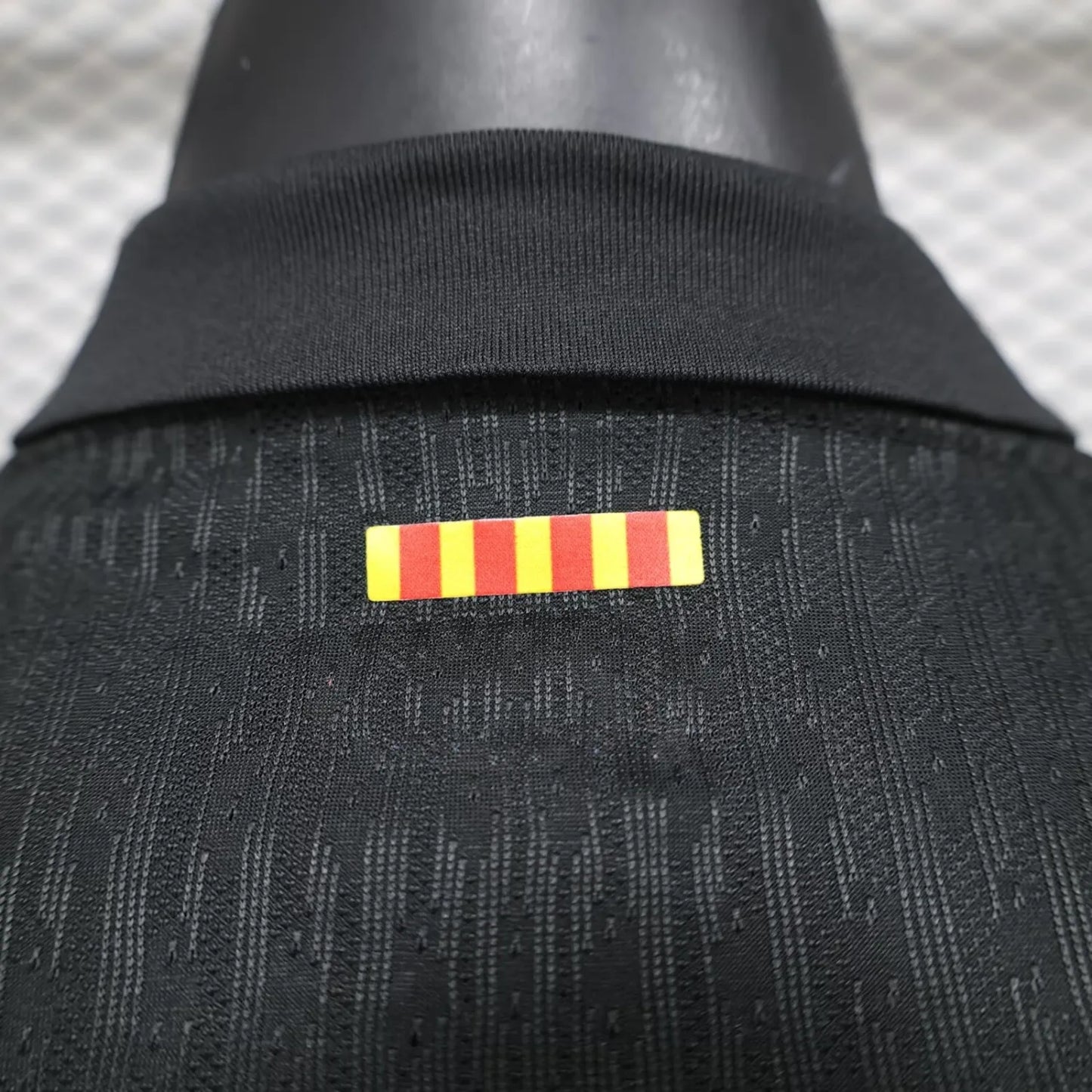24/25 Barcelona Away Long Sleeved Player 1:1 Quality Soccer Jersey