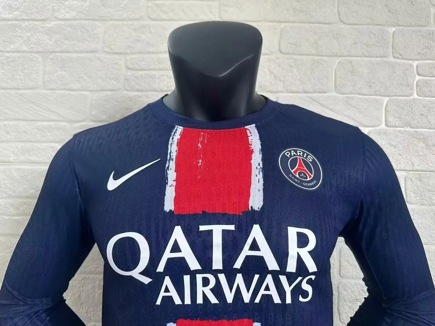 24/25 PSG Home Long Sleeve Player 1:1 Quality Soccer Jersey