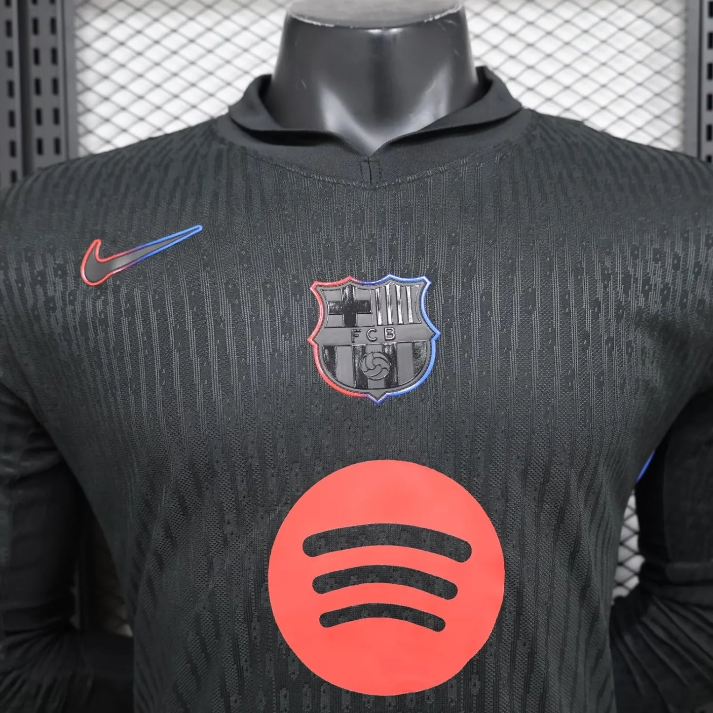 24/25 Barcelona Away Long Sleeved Player 1:1 Quality Soccer Jersey