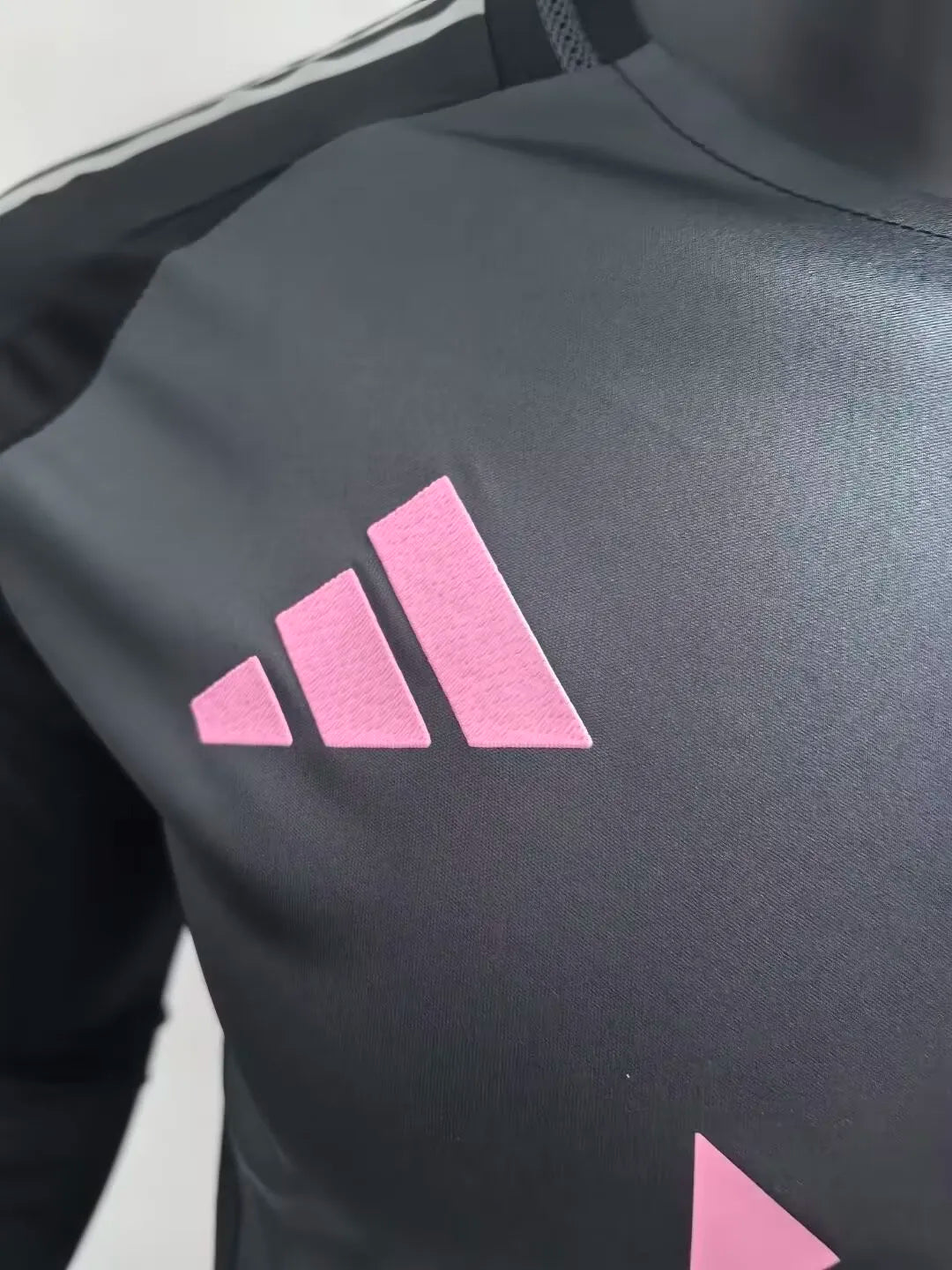 25/26 Inter Miami CF Away Long Sleeve Player 1:1 Quality Soccer Jersey