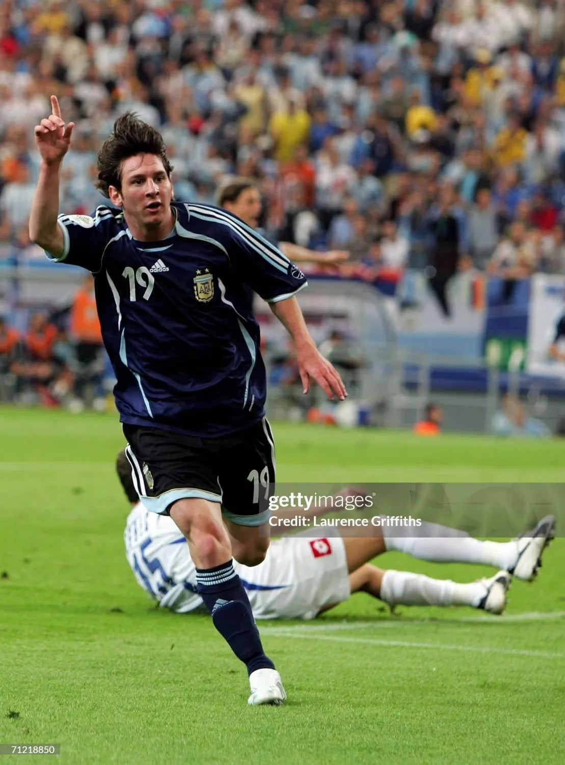 2006 Argentina Away Retro Player 1:1 Quality Soccer Jersey