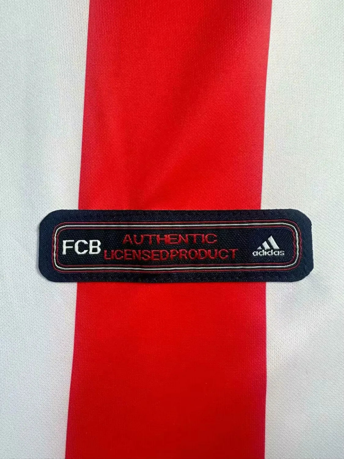 2000/2001 Bayern Munich Away Fans Retro 1:1 Quality Soccer Jersey