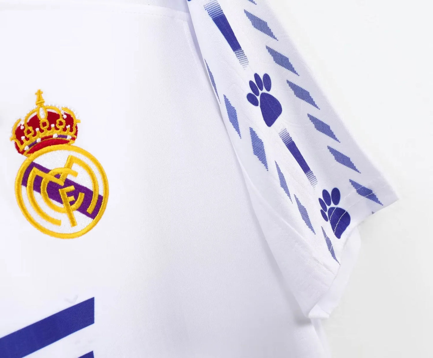 1996/1997 Real Madrid Home 1:1 Quality Retro Soccer Jersey
