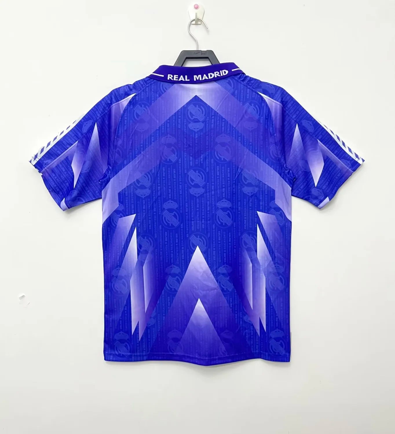 1996-1997 Real Madrid Away 1:1 Quality Retro Soccer Jersey