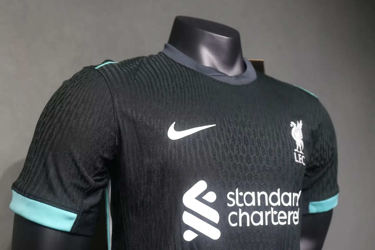 24/25 Liverpool Away Black Player 1:1 Quality Soccer Jersey