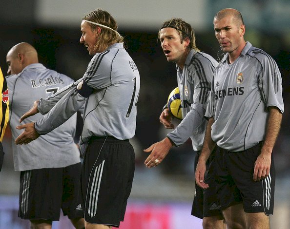 2005/2006 Real Madrid Third Fans Retro 1:1 Quality Soccer Jersey