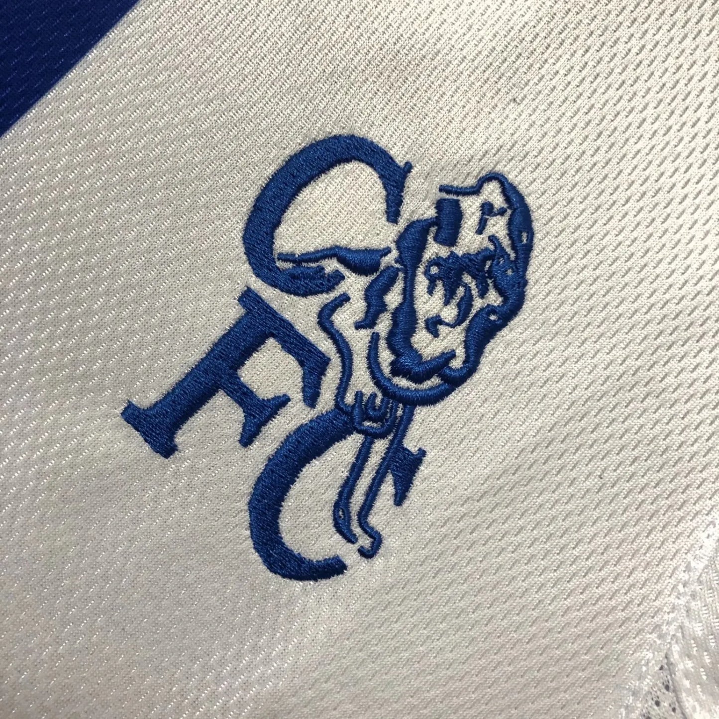 2003-2004 Chelsea Away 1:1 Retro Soccer Jersey