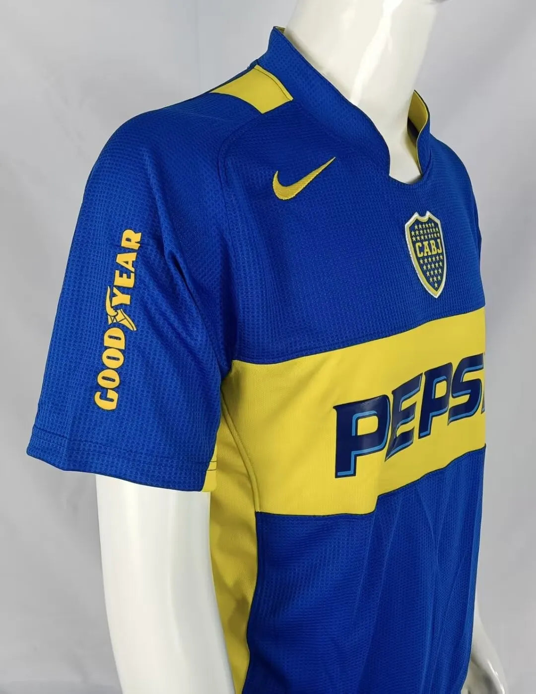 2004/2005 Boca Home Fans 1:1 Quality Retro Soccer Jersey