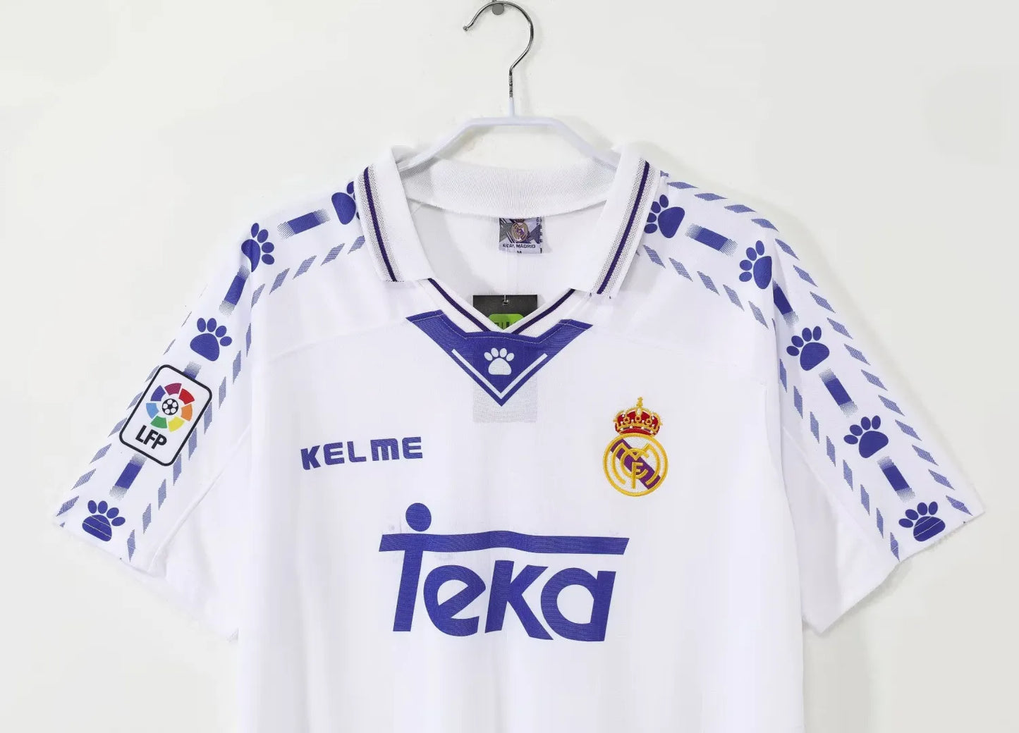 1996/1997 Real Madrid Home 1:1 Quality Retro Soccer Jersey