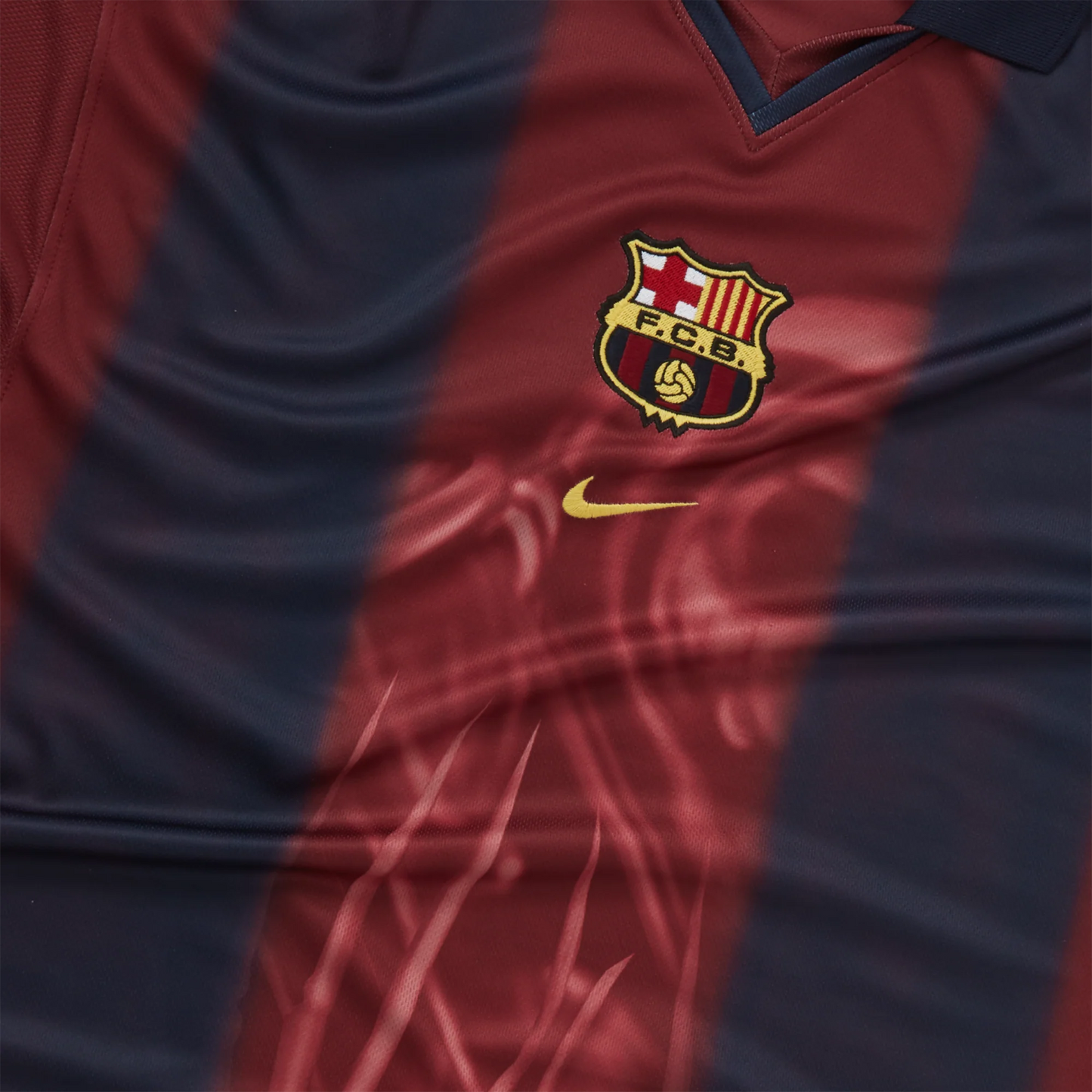Travis Scott CJ X NIKE X FC BARCELONA RETRO 2000/01 HOME SKELETON JERSEY