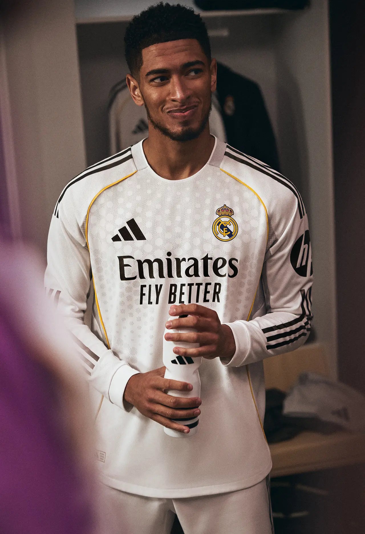25/26 Real Madrid Home Long sleeve Player 1:1 Quality Soccer Jersey