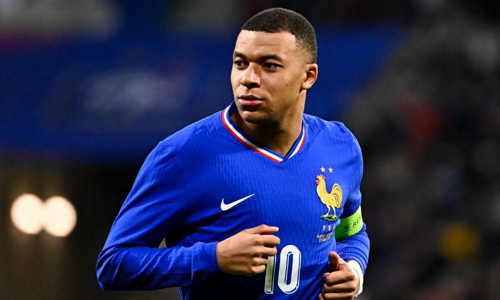 24/25 France Home Player Long sleeve 1:1 Quality Soccer Jersey
