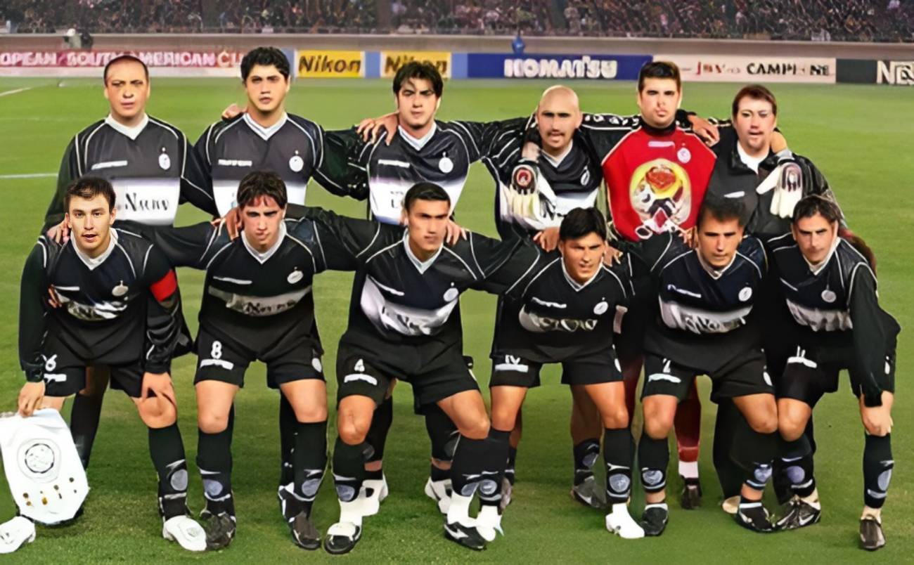 2002 Club Olimpia Away Black Fans 1:1 Soccer Jersey