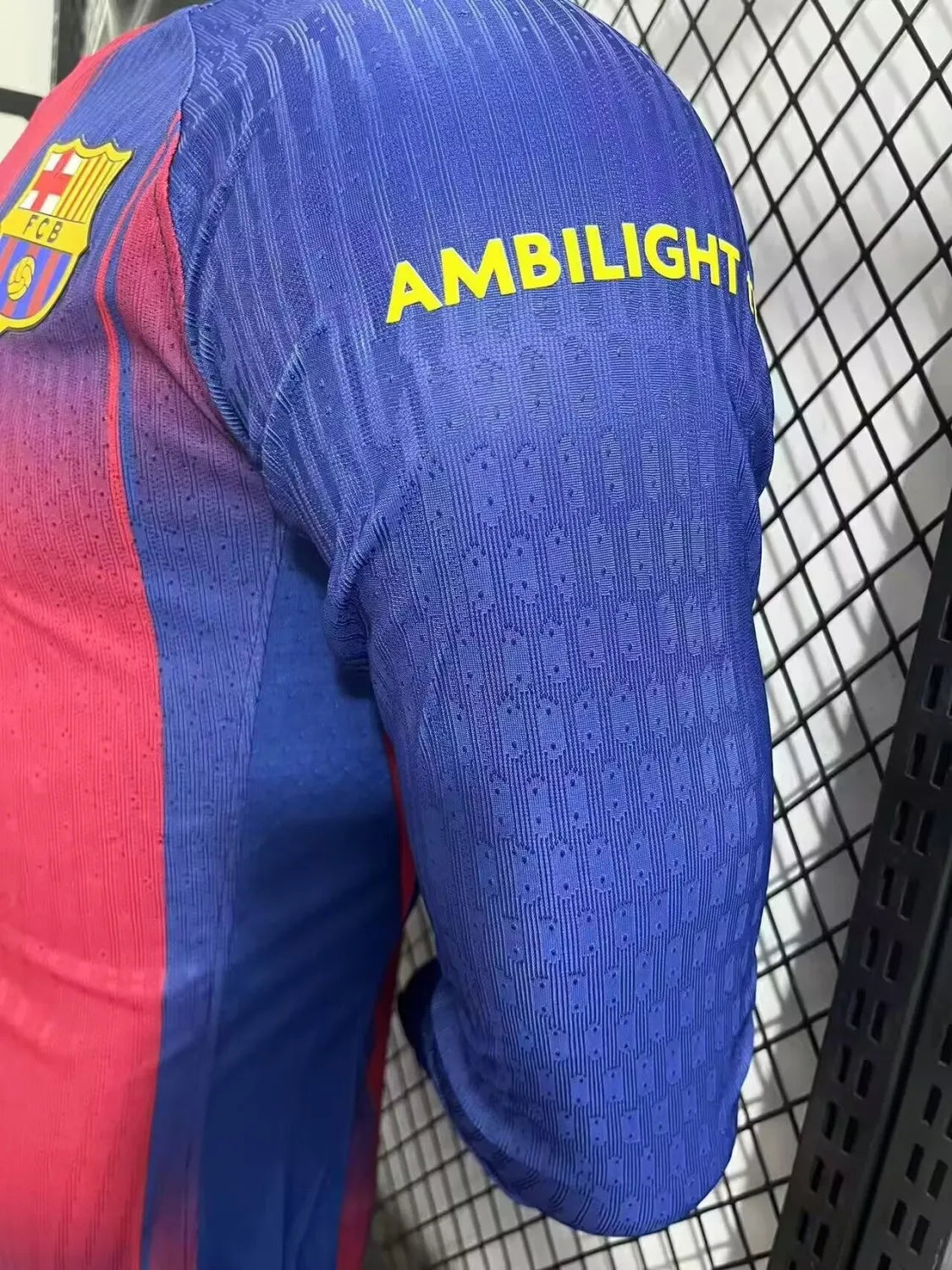 25/26 Barcelona Home Long Sleeved Player 1:1 Quality Soccer Jersey