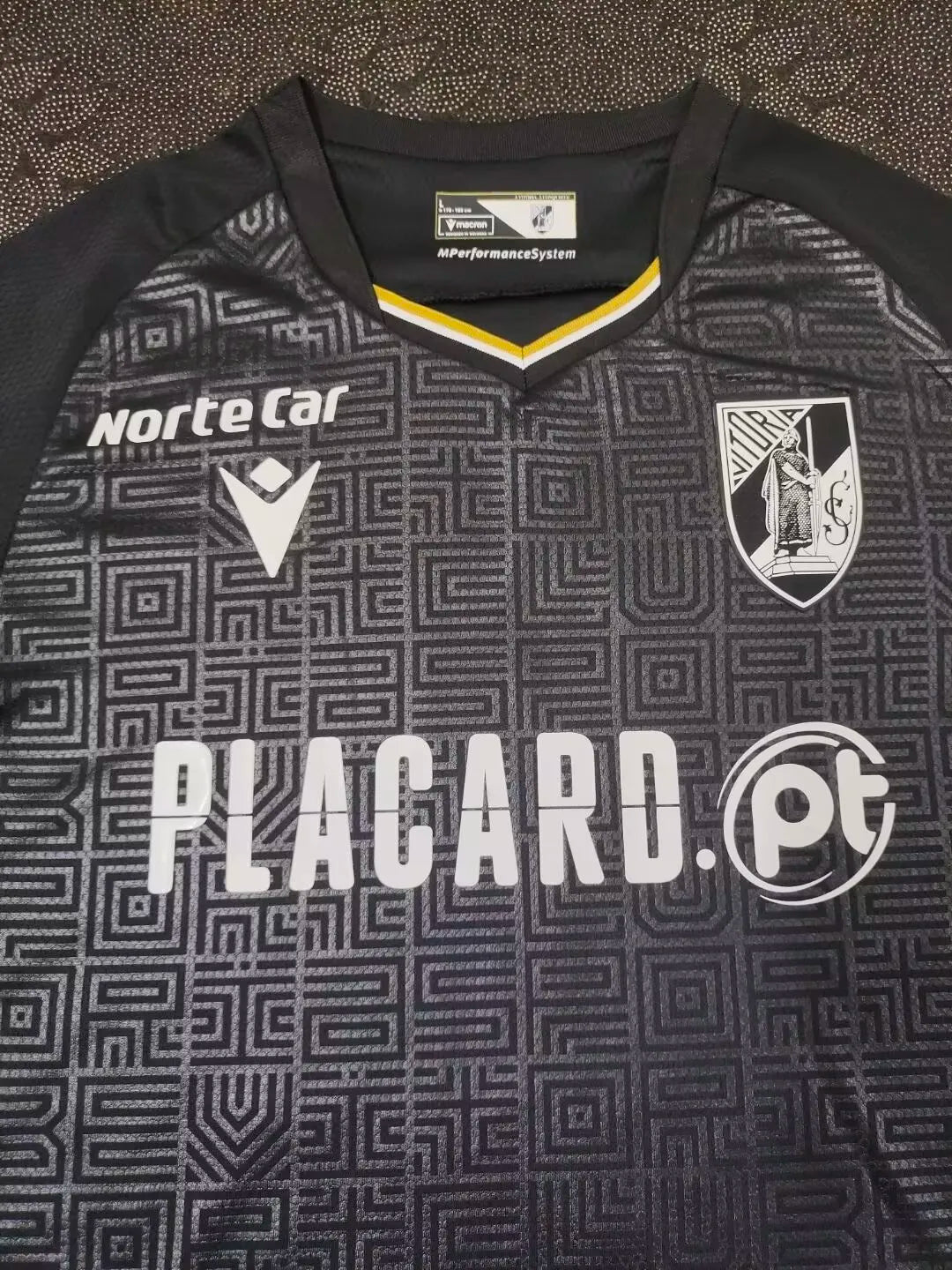 24/25 Vitoria de Guimaraes Away Fans 1:1 Quality Soccer Jersey