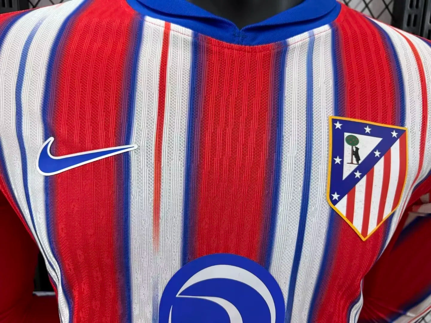 24/25 Atletico Madrid Home Long Sleeve Player 1:1 Quality Soccer Jersey