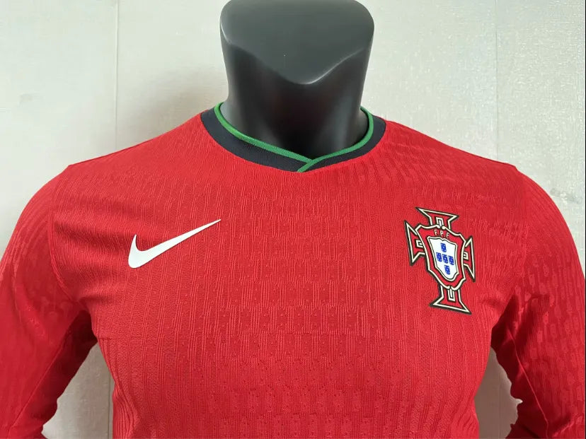 24/25 Portugal Home Long Sleeves Player 1:1 Quality Soccer Jersey