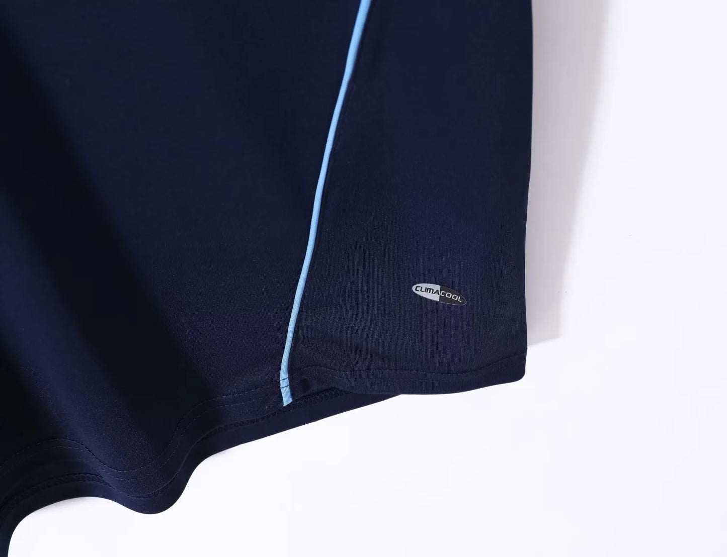 2005/2006 Real Madrid Away Retro 1:1 Quality Soccer Jersey