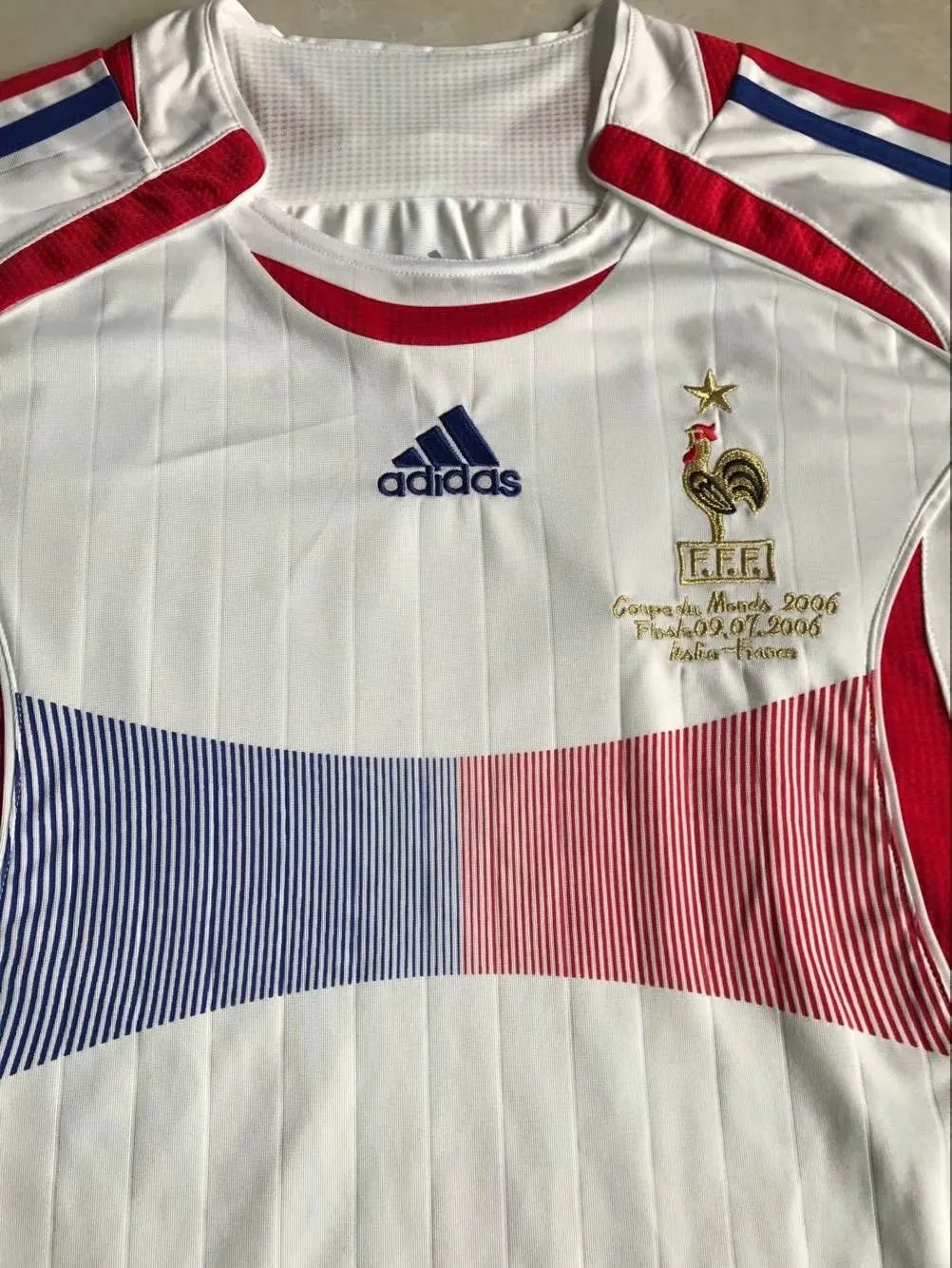 2006 France Away White Fans 1:1 Quality Retro Soccer Jersey
