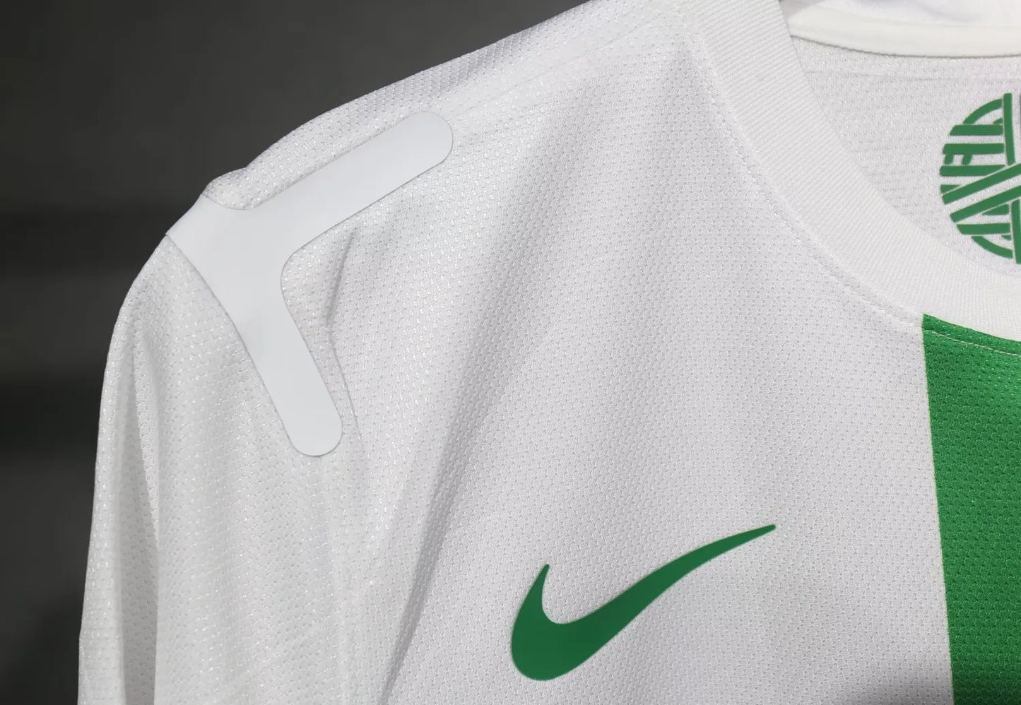 2012 Portugal Away Player Retro 1:1 Quality Soccer Jersey