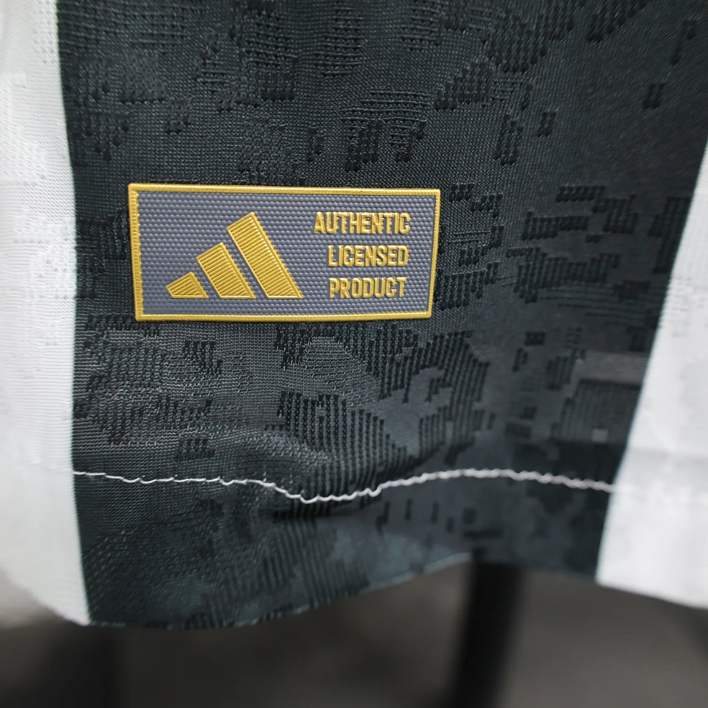 24/25 Juventus Home Long Sleeve Player 1:1 Quality Soccer Jersey