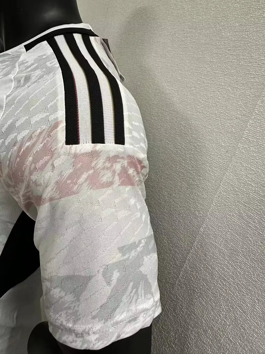 23/24 Juventus Home White Player Version 1:1 Quality Soccer Jersey